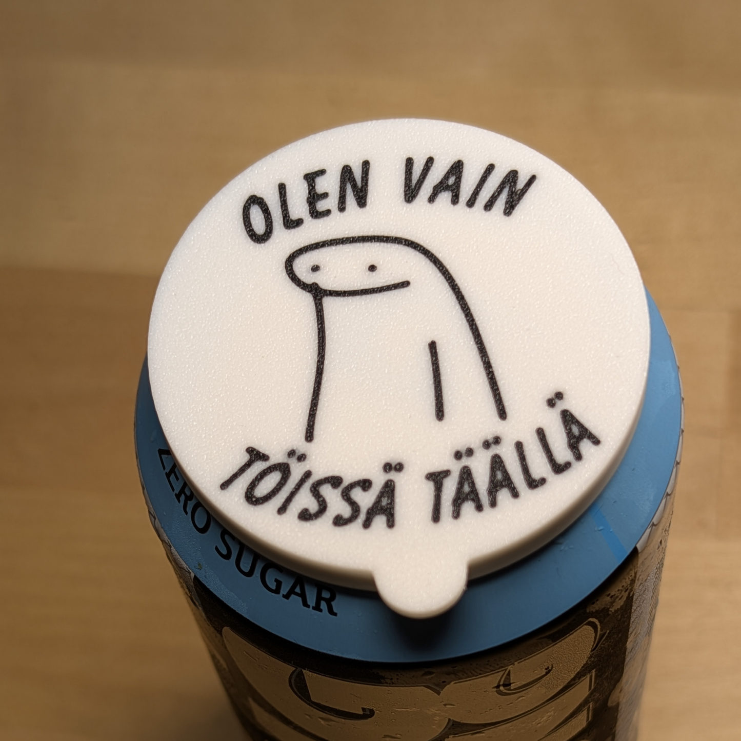 "Olen vain töissä täällä" Tölkin kansi